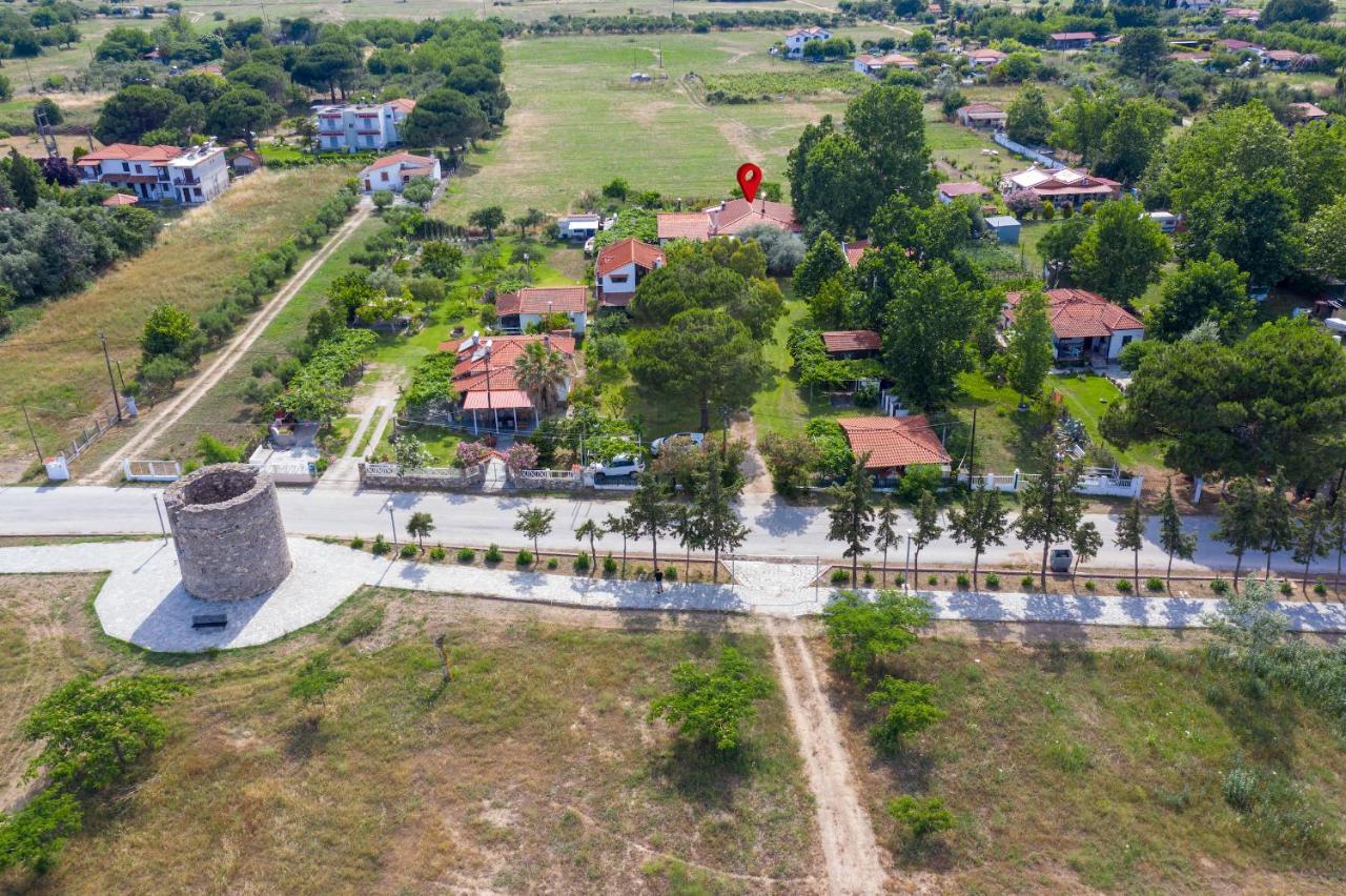 Villa Menie - Golden Fig Sykia Lodge Paralia Sikias Bagian luar foto